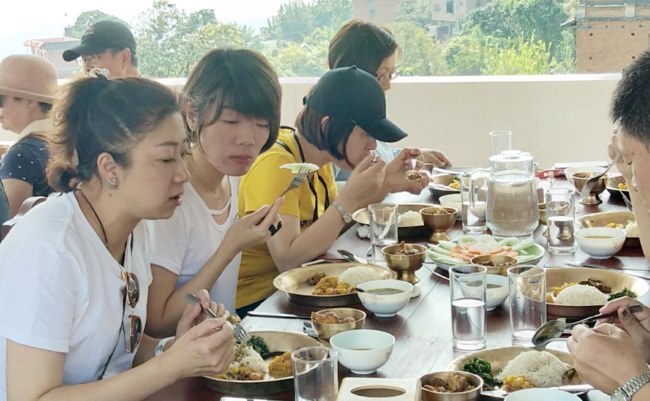 Good Hotel 班迪普尔 外观 照片